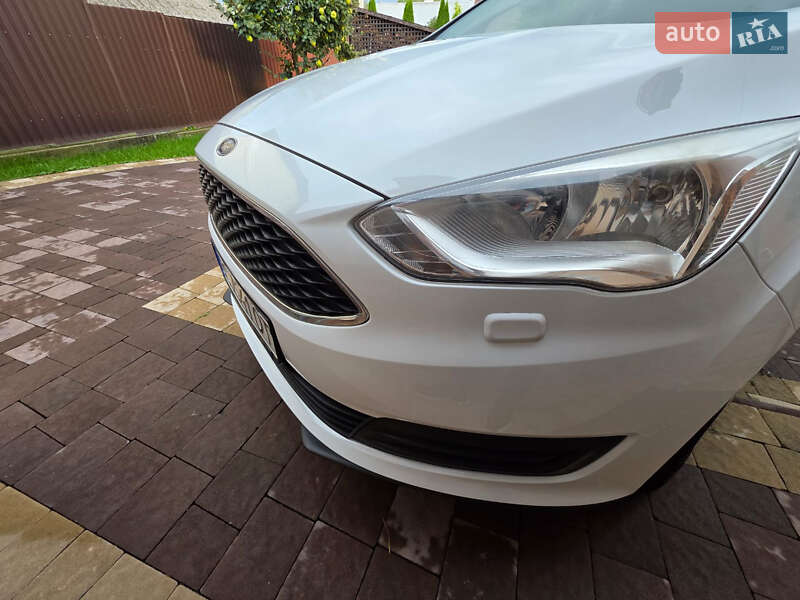 Минивэн Ford C-Max 2016 в Львове