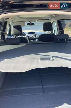 Мінівен Ford C-Max 2011 в 