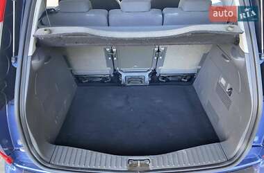 Минивэн Ford C-Max 2004 в 