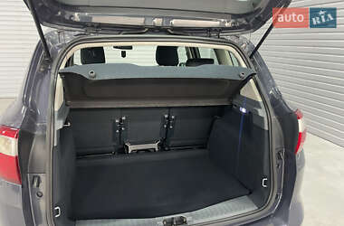 Мінівен Ford C-Max 2011 в 