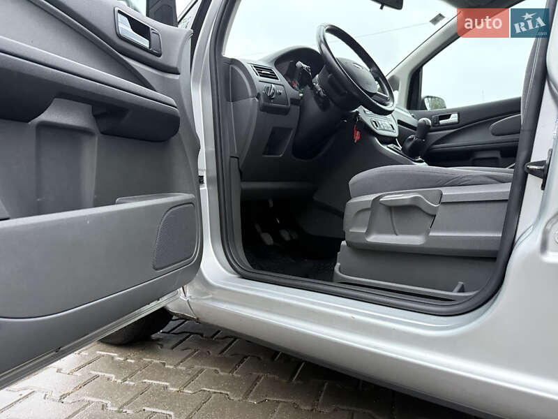 Минивэн Ford C-Max 2006 в Виннице