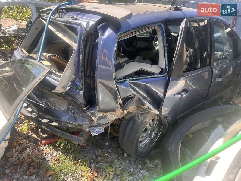 Мінівен Ford C-Max 2006 в 