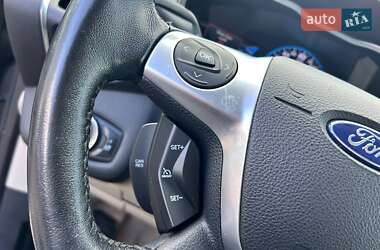 Минивэн Ford C-Max 2013 в 