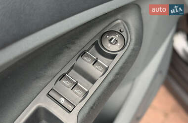 Мінівен Ford C-Max 2012 в 