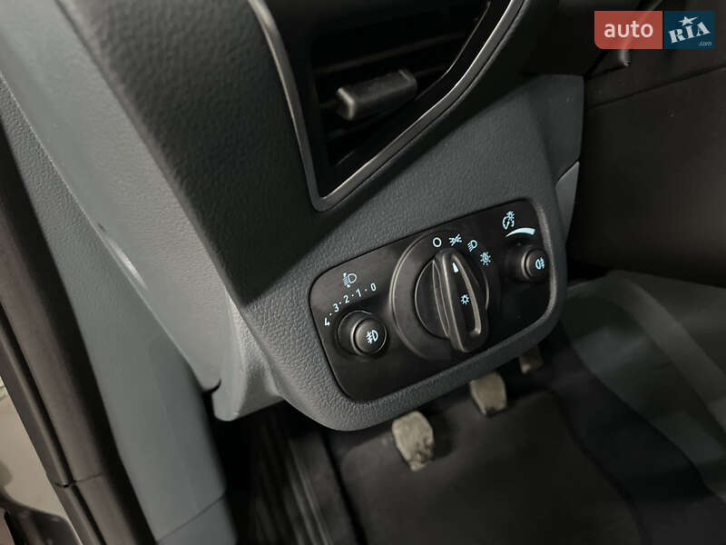 Мінівен Ford C-Max 2015 в Стрию