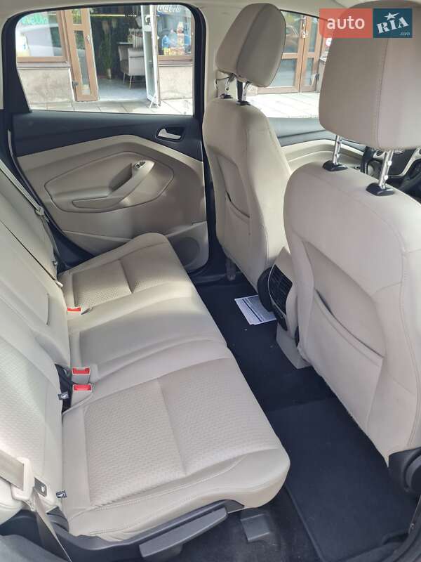 Минивэн Ford C-Max 2017 в Киеве фото 5 Минивэн Ford C-Max 2017 в Киеве