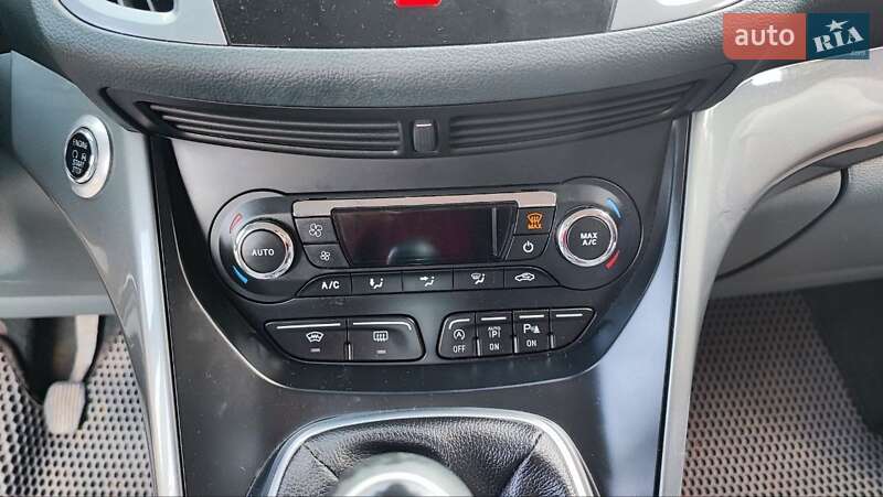 Минивэн Ford C-Max 2015 в Киеве фото 6 Минивэн Ford C-Max 2015 в Киеве
