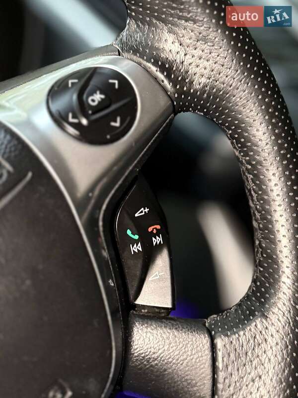 Минивэн Ford C-Max 2010 в Луцке