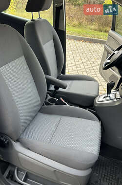 Мінівен Ford C-Max 2006 в  фото 23 Мінівен Ford C-Max 2006 в