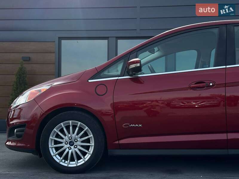 Минивэн Ford C-Max 2016 в Ровно