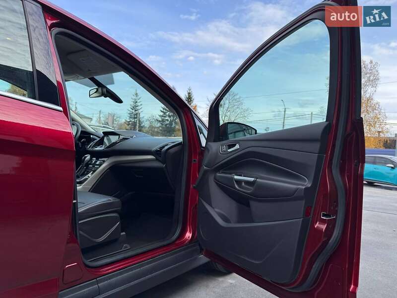 Минивэн Ford C-Max 2016 в Ровно