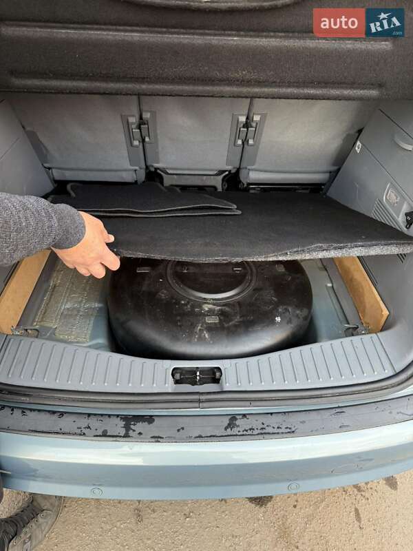 Минивэн Ford C-Max 2009 в Калиновке