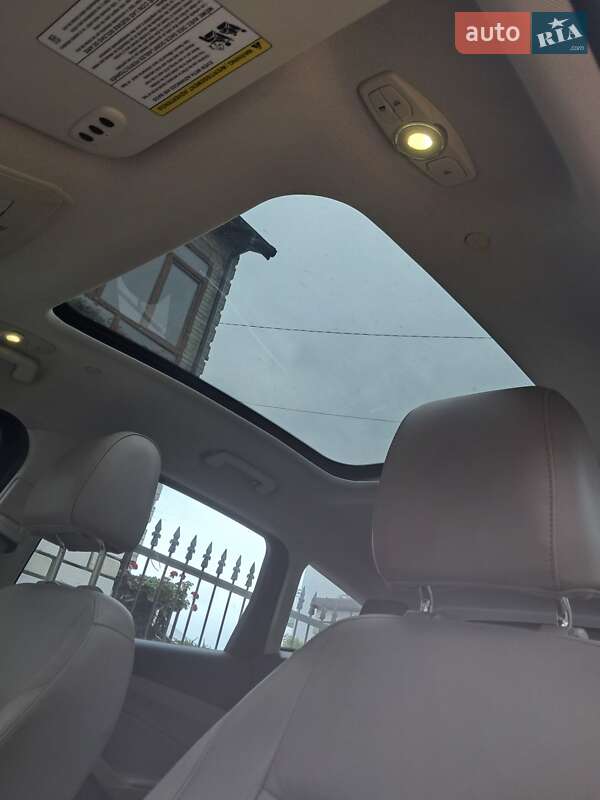 Минивэн Ford C-Max 2013 в Львове