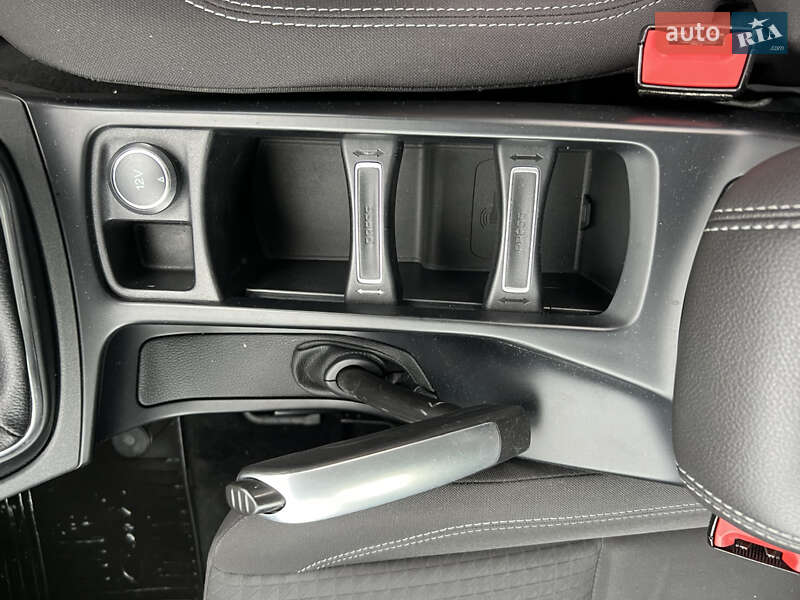 Мінівен Ford C-Max 2016 в Львові