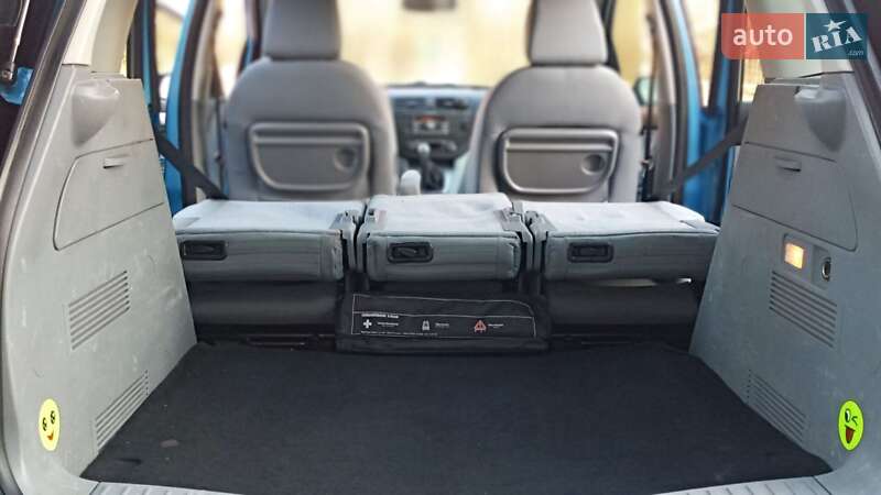 Минивэн Ford C-Max 2008 в Оброшином