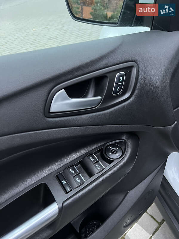 Минивэн Ford C-Max 2017 в Виннице фото 16 Минивэн Ford C-Max 2017 в Виннице