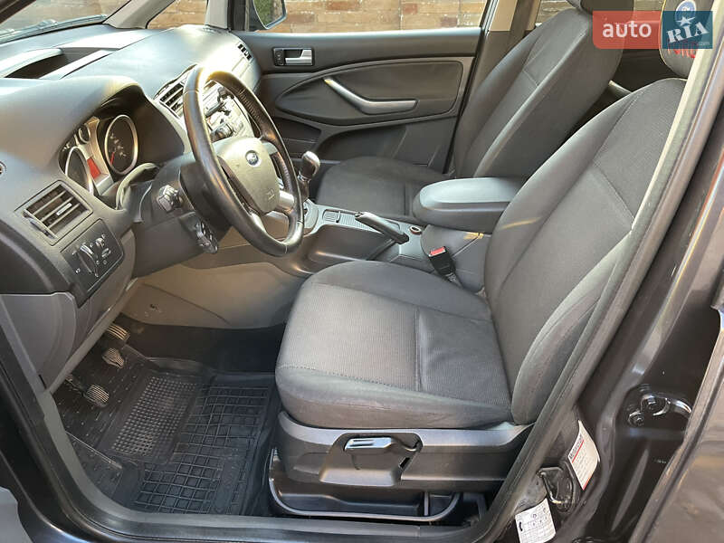 Минивэн Ford C-Max 2009 в Львове