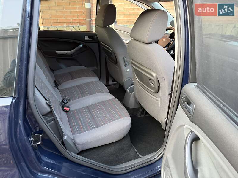 Мінівен Ford C-Max 2007 в Сарнах