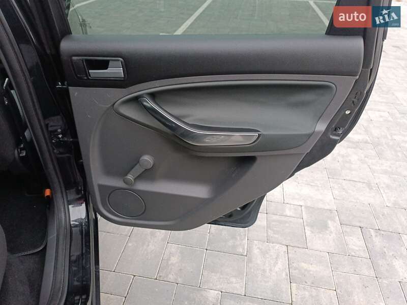 Минивэн Ford C-Max 2010 в Луцке фото 21 Минивэн Ford C-Max 2010 в Луцке