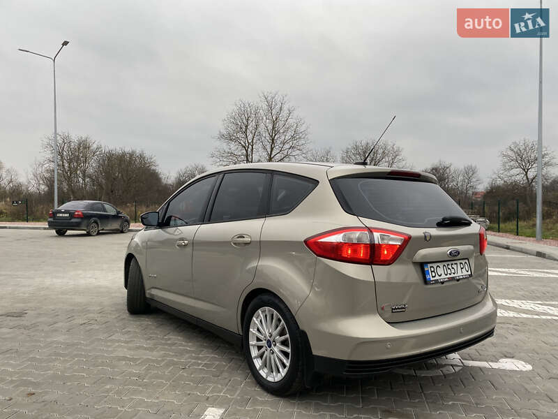 Минивэн Ford C-Max 2015 в Стрые фото 15 Минивэн Ford C-Max 2015 в Стрые