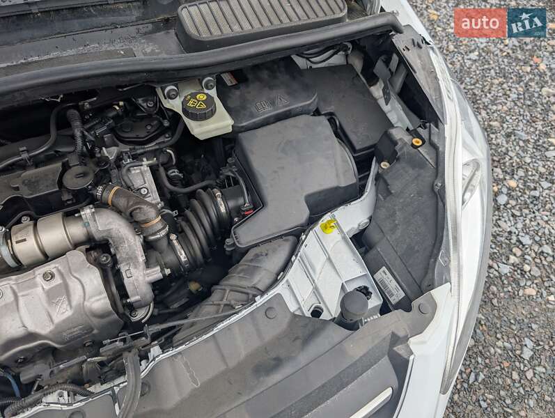 Минивэн Ford C-Max 2014 в Ровно фото 39 Минивэн Ford C-Max 2014 в Ровно