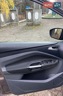 Минивэн Ford C-Max 2012 в Ватутино