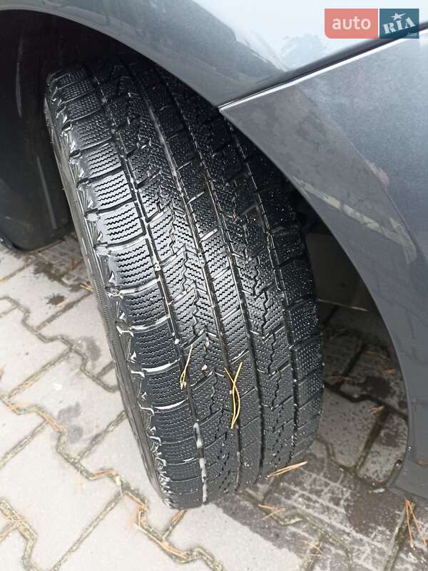 Мінівен Ford C-Max 2008 в Маневичах