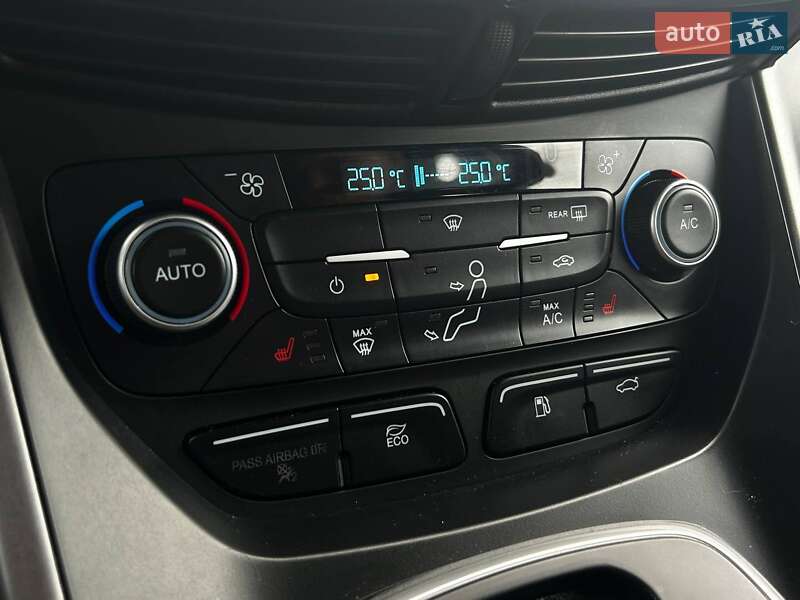 Мінівен Ford C-Max 2017 в Києві