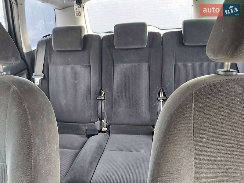 Минивэн Ford C-Max 2004 в Ковеле