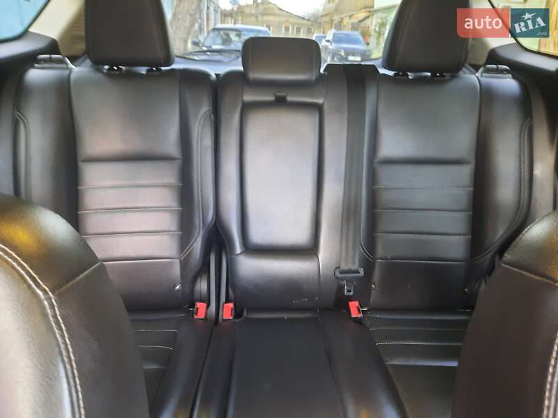 Минивэн Ford C-Max 2016 в Одессе фото 23 Минивэн Ford C-Max 2016 в Одессе