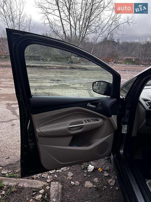 Мінівен Ford C-Max 2014 в Запоріжжі фото 30 Мінівен Ford C-Max 2014 в Запоріжжі