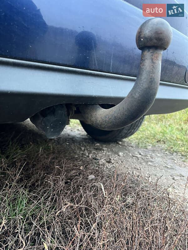 Мінівен Ford C-Max 2006 в Рівному фото 23 Мінівен Ford C-Max 2006 в Рівному