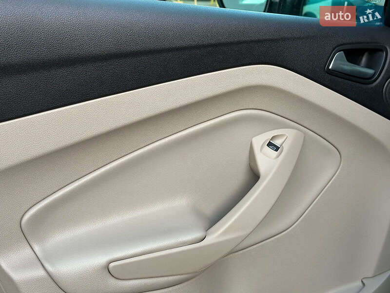 Мінівен Ford C-Max 2017 в Одесі фото 17 Мінівен Ford C-Max 2017 в Одесі