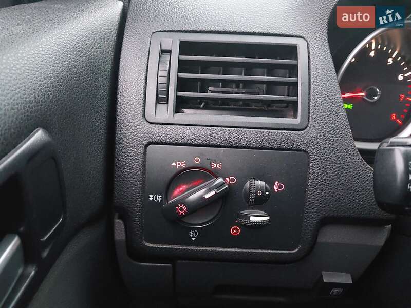 Минивэн Ford C-Max 2010 в Жидачове