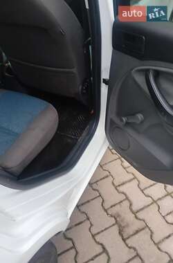 Минивэн Ford C-Max 2009 в Черновцах