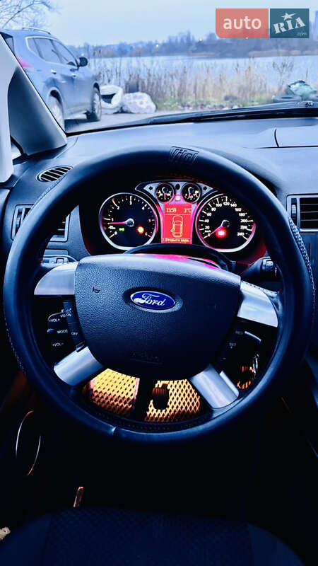 Минивэн Ford C-Max 2008 в Киеве