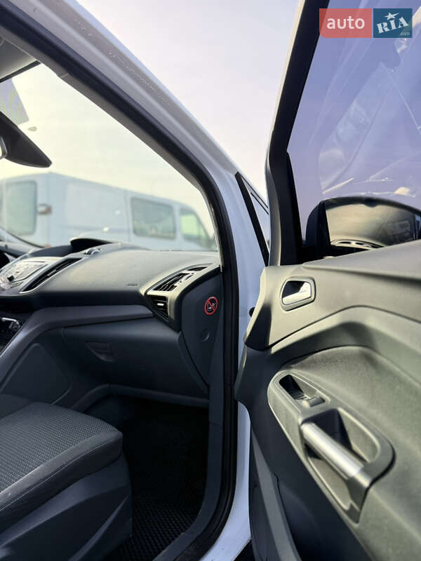 Минивэн Ford C-Max 2014 в Мукачево фото 15 Минивэн Ford C-Max 2014 в Мукачево