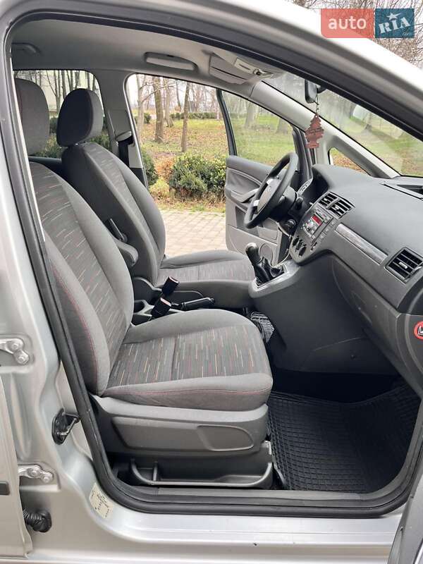 Минивэн Ford C-Max 2007 в Белой Церкви фото 22 Минивэн Ford C-Max 2007 в Белой Церкви