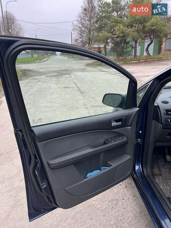 Мінівен Ford C-Max 2006 в Рівному