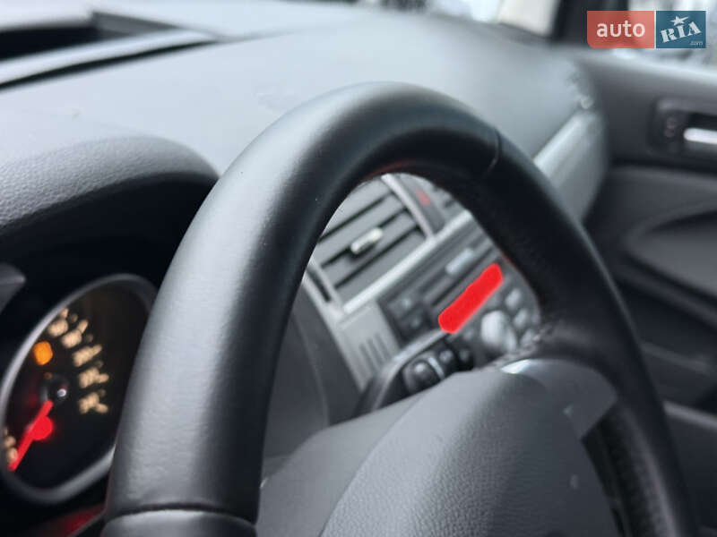 Минивэн Ford C-Max 2010 в Ровно фото 26 Минивэн Ford C-Max 2010 в Ровно