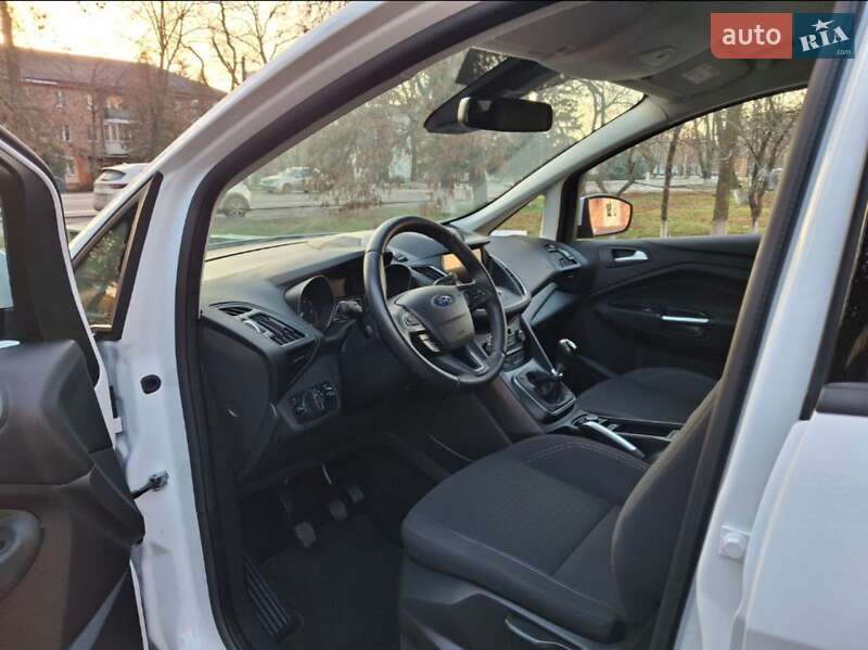 Минивэн Ford C-Max 2019 в Полтаве фото 27 Минивэн Ford C-Max 2019 в Полтаве