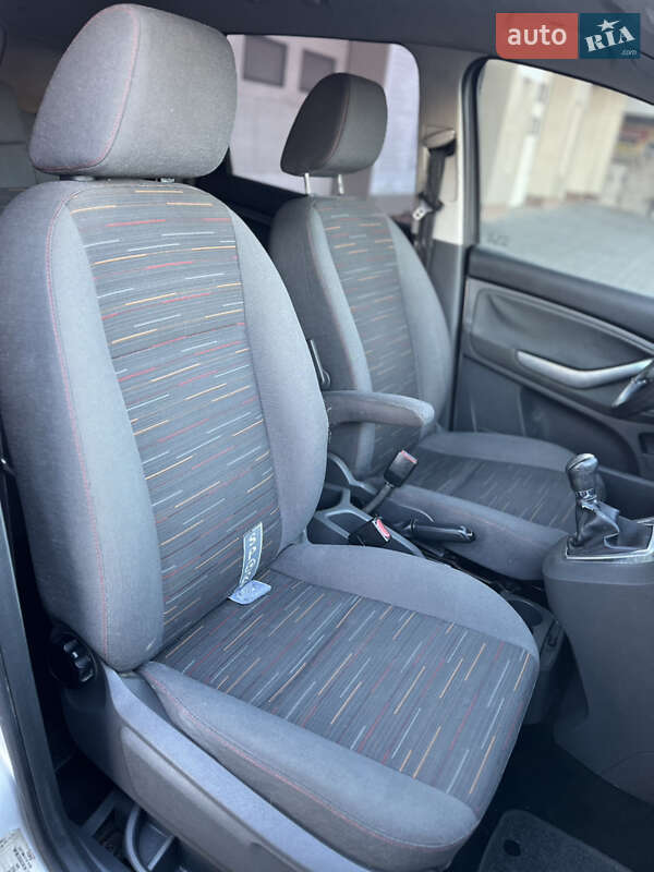 Минивэн Ford C-Max 2008 в Николаеве