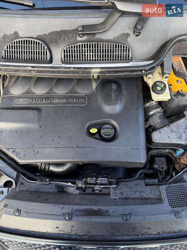 Минивэн Ford C-Max 2004 в Ровно