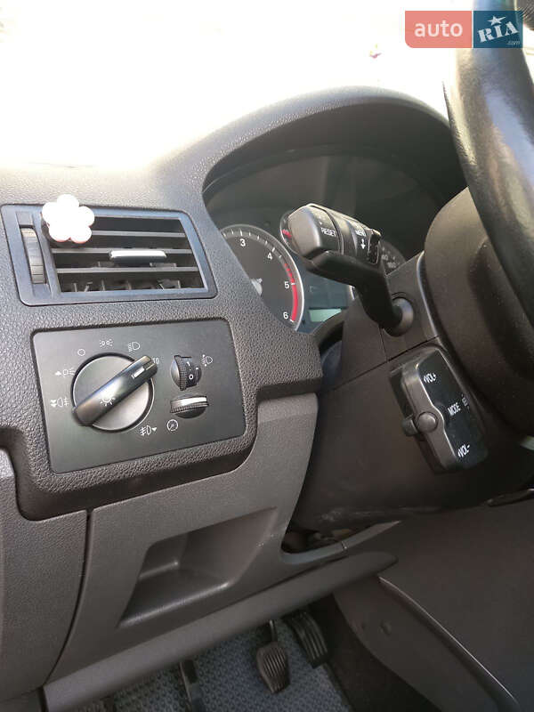 Минивэн Ford C-Max 2005 в Костополе фото 4 Минивэн Ford C-Max 2005 в Костополе