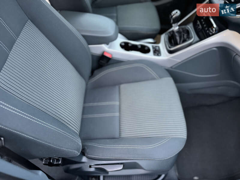 Минивэн Ford C-Max 2011 в Киеве фото 60 Минивэн Ford C-Max 2011 в Киеве