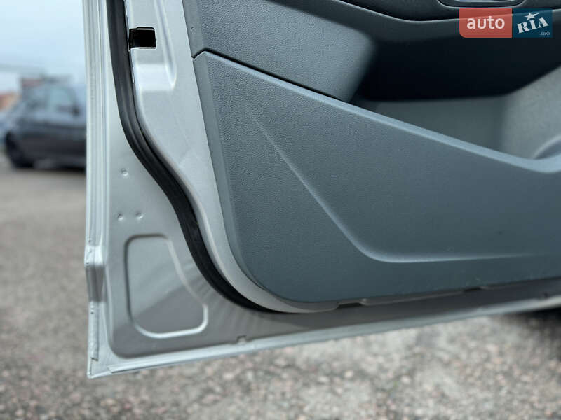 Минивэн Ford C-Max 2011 в Киеве фото 69 Минивэн Ford C-Max 2011 в Киеве