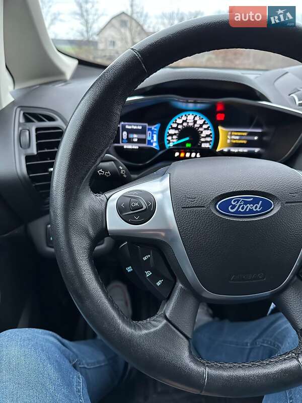 Минивэн Ford C-Max 2017 в Виннице фото 17 Минивэн Ford C-Max 2017 в Виннице