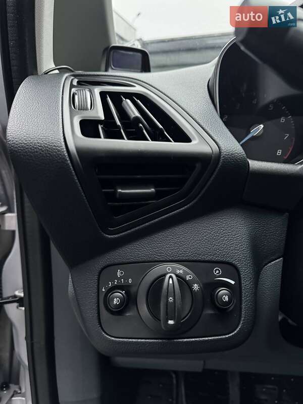 Мінівен Ford C-Max 2011 в Черкасах фото 42 Мінівен Ford C-Max 2011 в Черкасах