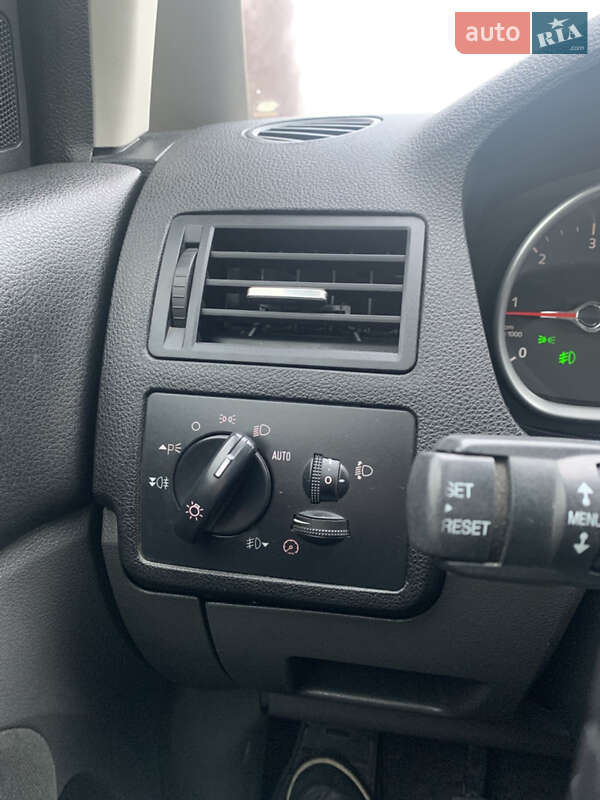 Мінівен Ford C-Max 2009 в Рівному фото 22 Мінівен Ford C-Max 2009 в Рівному