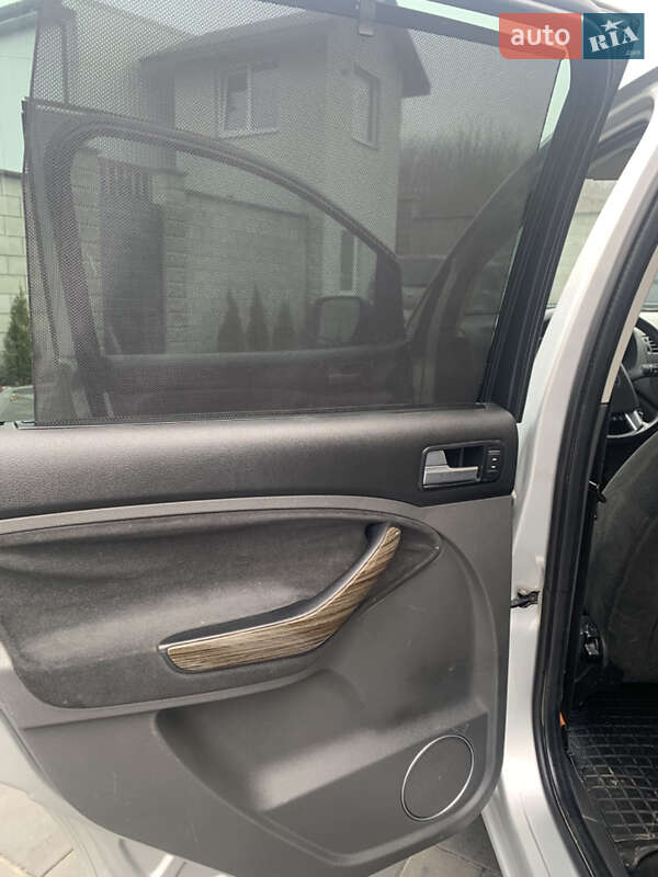 Мінівен Ford C-Max 2009 в Рівному фото 26 Мінівен Ford C-Max 2009 в Рівному